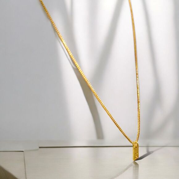 Gold-Plated Initial Bar Pendant Necklace 14k Over‎ stainless steel - Picture 4 of 16